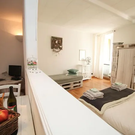 Centro By Lovecomo Ferienhaus *